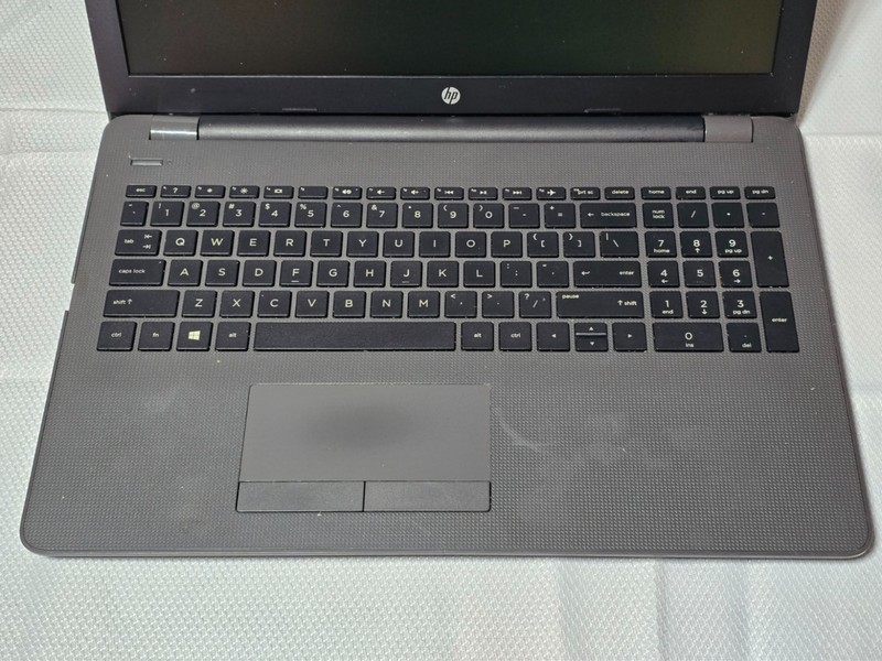 HP 255 G6 15.6 inch Boots to bios gallery