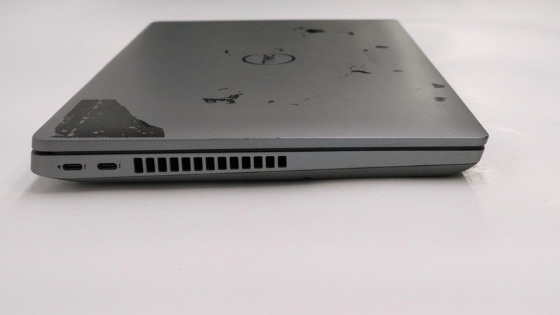 Dell Latitude 5431 14" i7-1270p 16GB 512GB - Very Good gallery