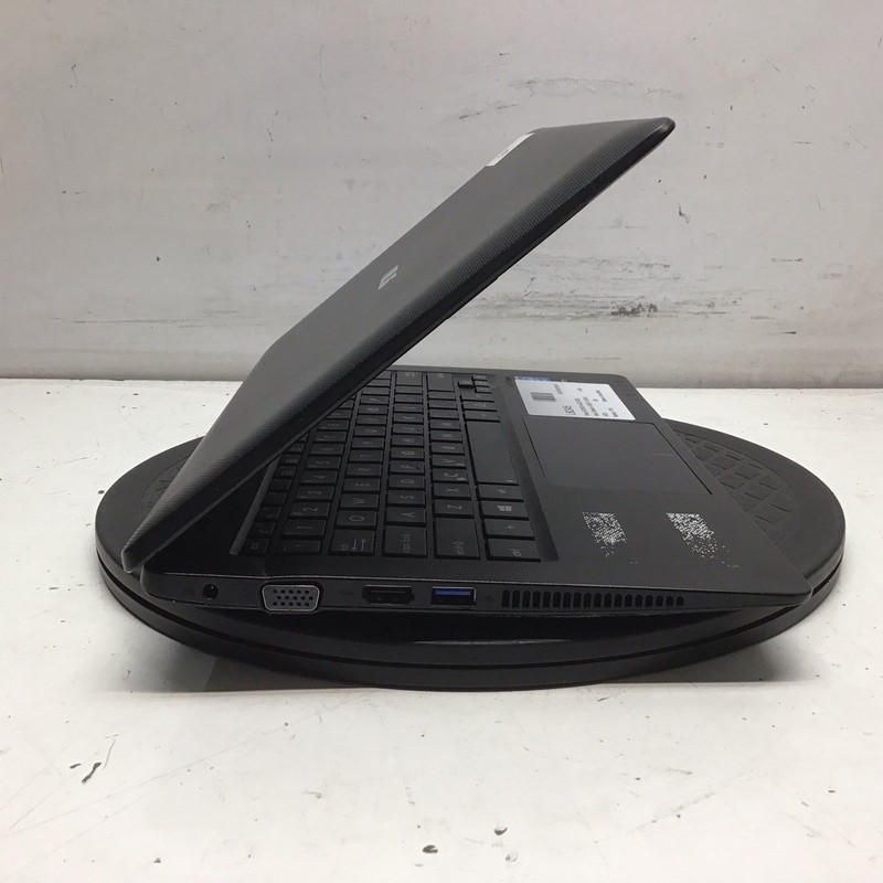 Asus X200CA-SCL031Q Intel Celeron 1007U 1.5GHz 4 GB NO HDD gallery