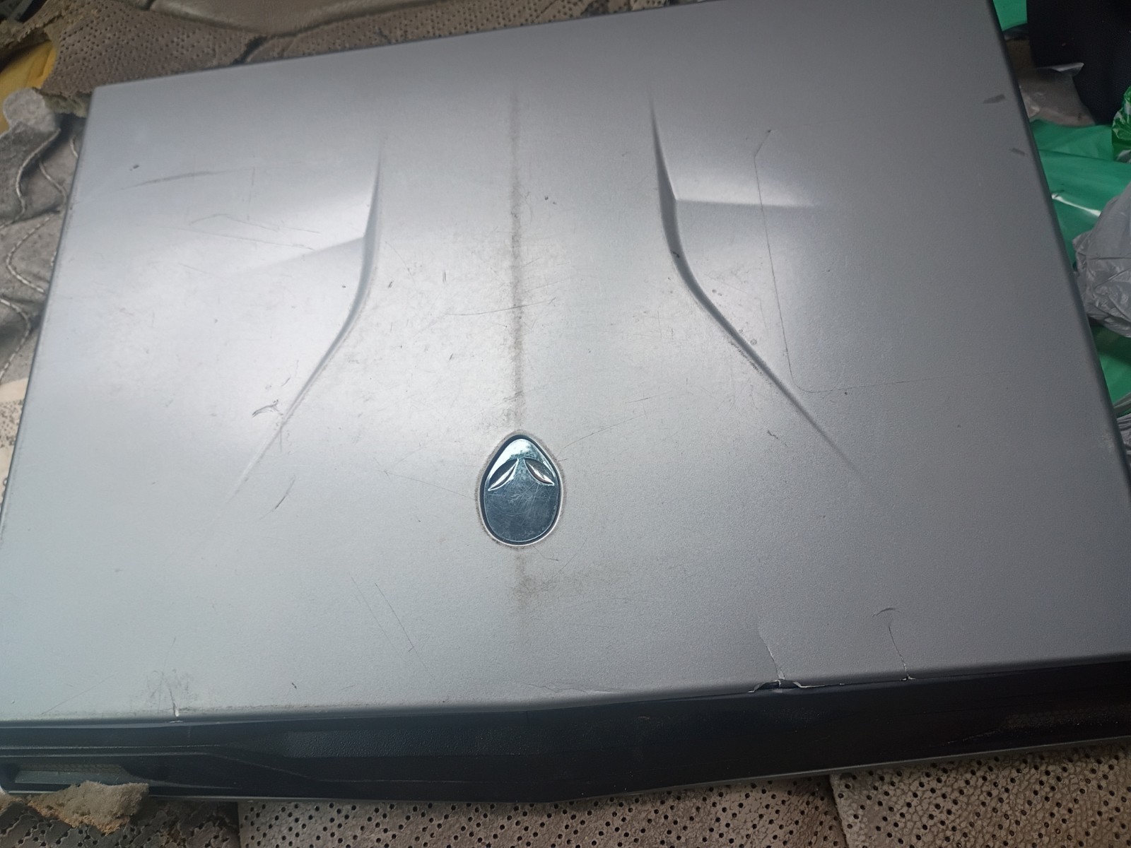 Alienware M11x R2 Mini Laptop Read Description gallery