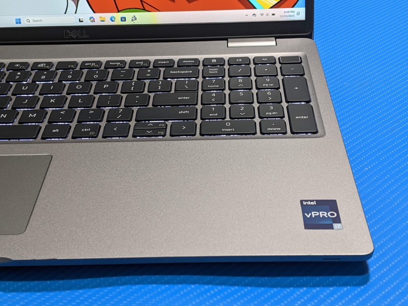 Dell Latitude 5530 15.6"FHD i7-1265U 1.8GHz 8GB 512GB SSD W11P WRNTY-03/2026 +PA gallery