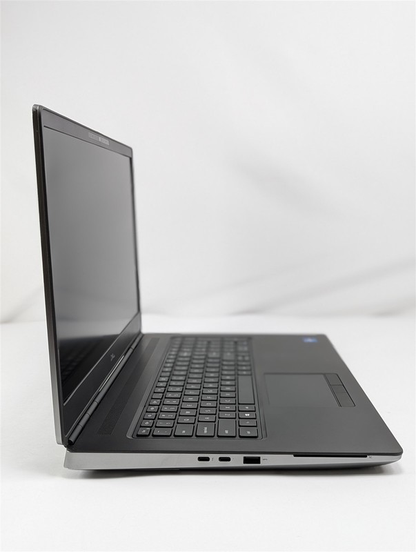 Dell Precision 7760 2021 17.3” i7-11850H 2.5GHz 32GB RAM 512GB SSD RTX A3000 gallery