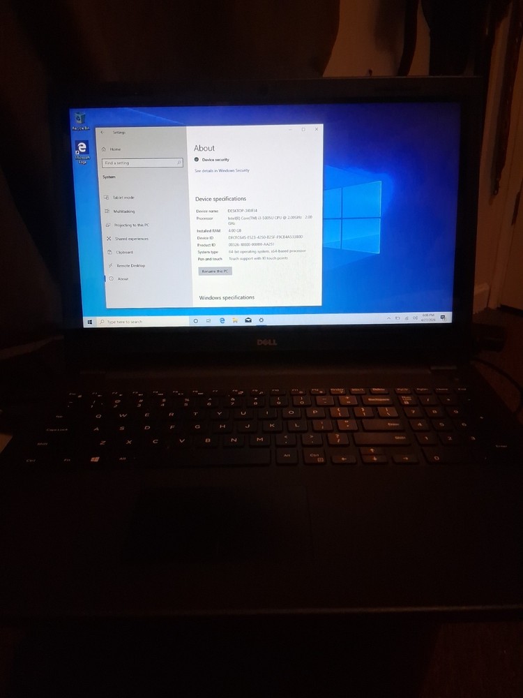 Dell Inspiron 15 3000 Series i3542-3267BK 15.6in. (1TB, Intel Core i3 4th Gen.,