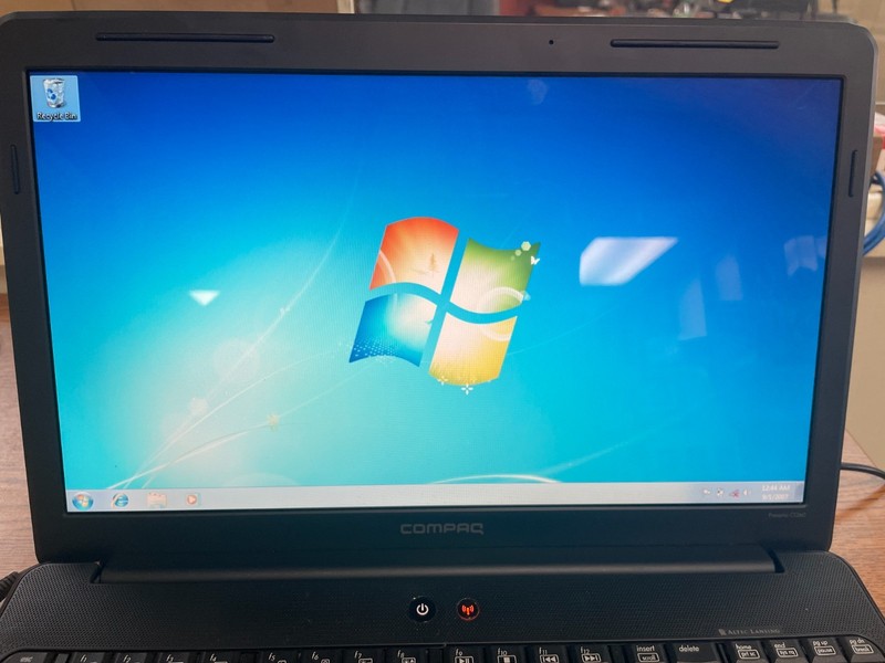 Windows 7 Compact Presario CQ60 with Charger - WORKS gallery