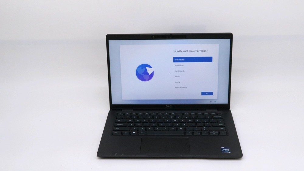 Dell Latitude 7330 13" i7-1265u 16GB 256GB - Very Good