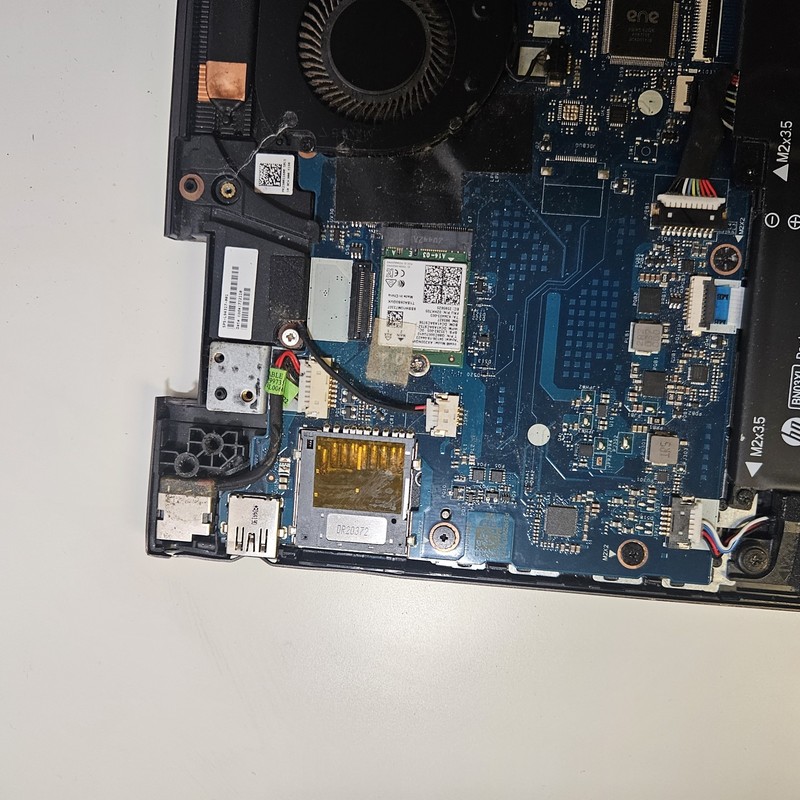 HP ENVY X360 15M-EE0013DX Chassis, Board,Battery, Keyboard, RAM 2 x 4GB, 256 SSD gallery