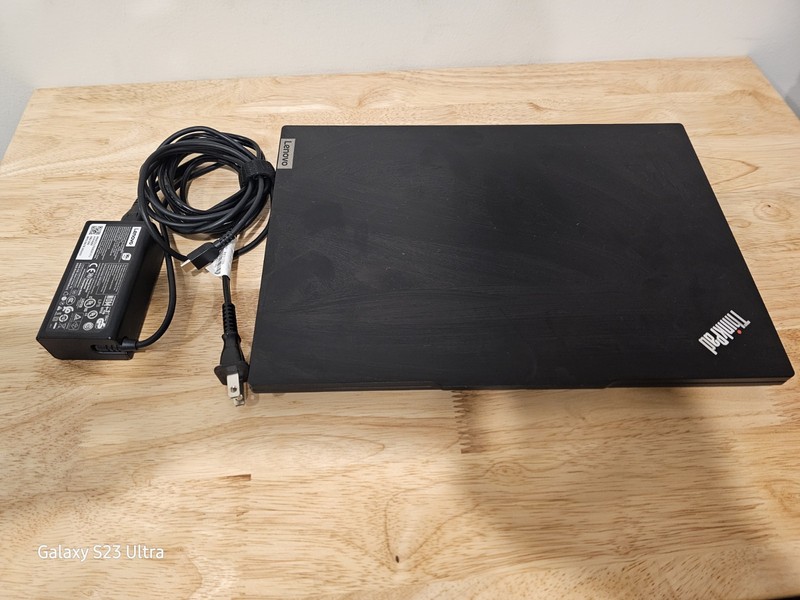 Lenovo ThinkPad E14 Gen 5 Laptop 21JR001RUS gallery
