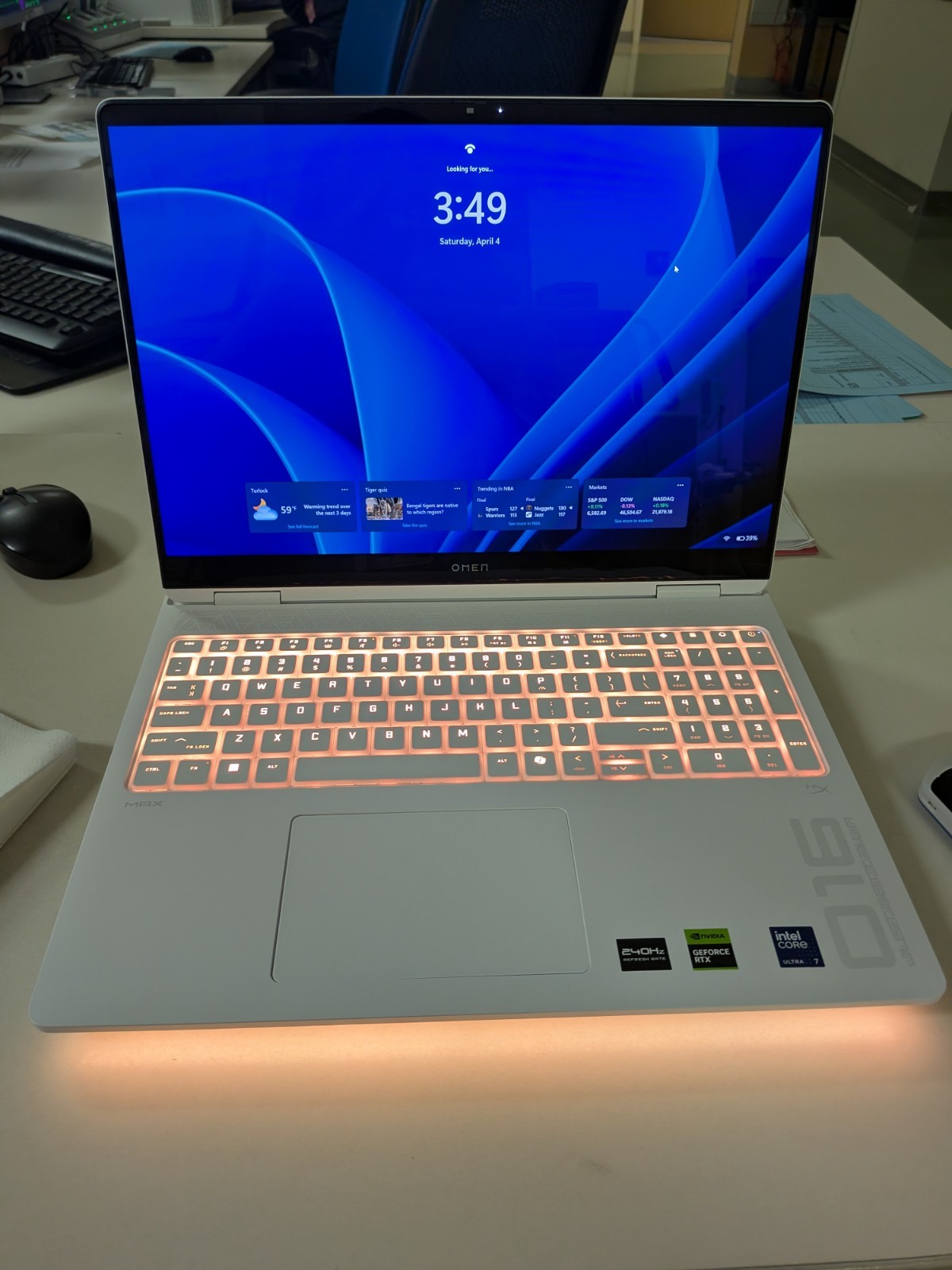 HP Omen Max 16 QHD+ 2.4 GHz Ultra 7 255HX 16GB 512GB SSD RTX 5070 Ti Excellent gallery