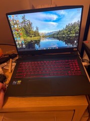 MSI Katana GF66 11UE-031US 15.6″ i7-11800H 2.3GHz 16GB RAM 1TB SSD RTX 3060