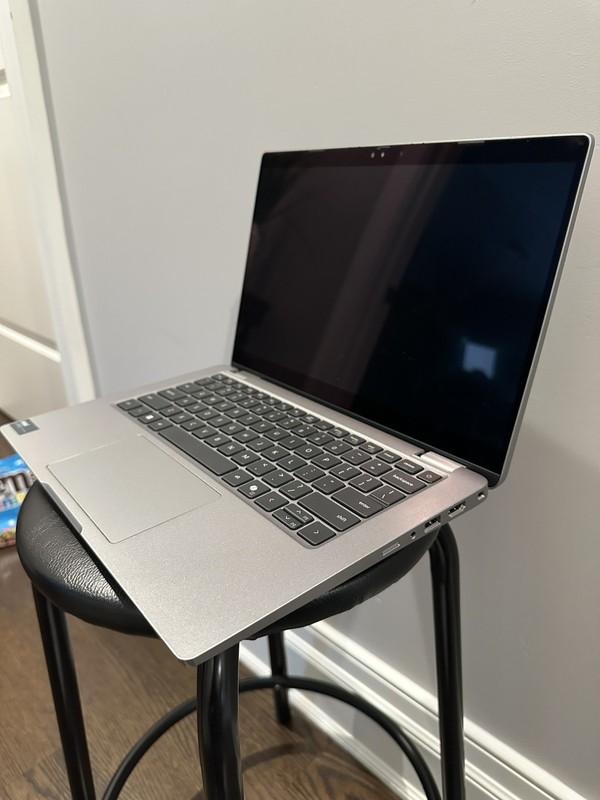 Dell Latitude 5350 2-in-1 13.3" FHD Ultra 7 165U 32GB 512GB SSD W11P - HWFV4 gallery