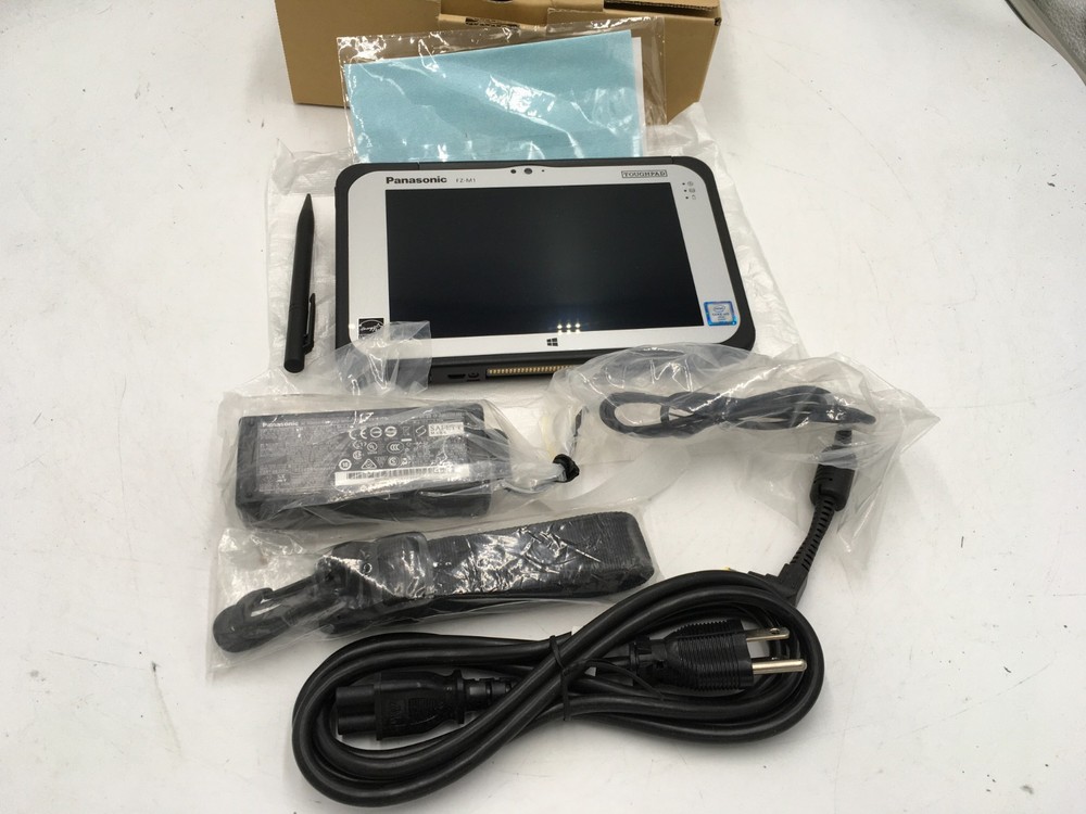 0 Hours Panasonic TOUGHPAD FZ-M1 7" Core m5-6Y57 1.10GHz 256GB 8GB RAM Win 10
