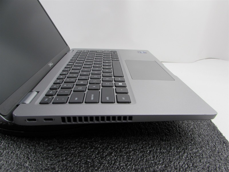 DELL LATITUDE 5430 1920X1080 FHD CORE I7-1265U 256GB SSD NO RAM NO O.S gallery