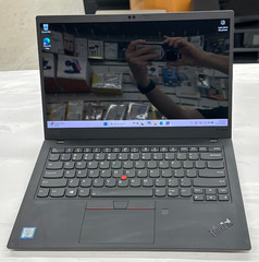 Lenovo 20QD000SUS TP X1 Carbon 7th Gen 14″ 512GB SSD Intel UHD Graphics W11 Pro
