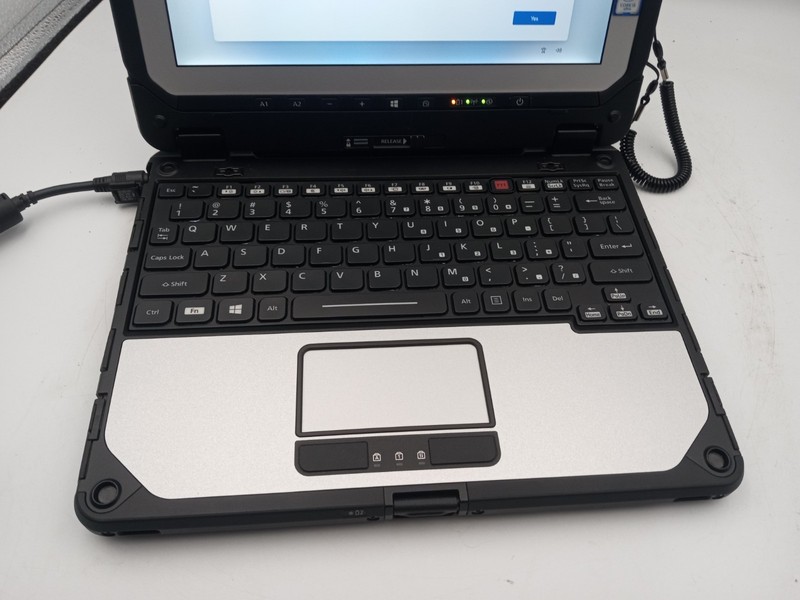 Panasonic Toughbook CF-20 10.1" Touch Intel i5-7Y57 8GB RAM 128GB SSD Windows 11 gallery
