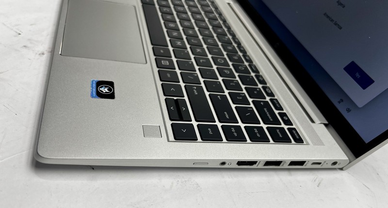 HP ProBook 445 14" G9, AMD Ryzen 7 5825U, 16GB, 512GB, Windows 11 pro gallery