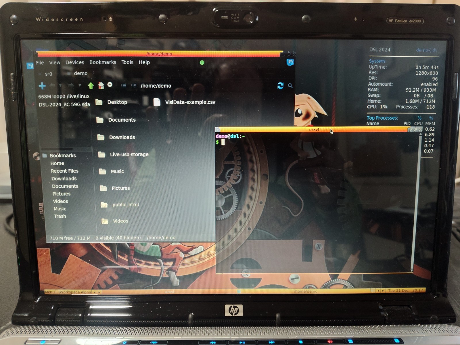 HP Pavilion dv2315nr 14.1in. (AMD Turion 64 X2, 1.6GHz, 1GB) gallery