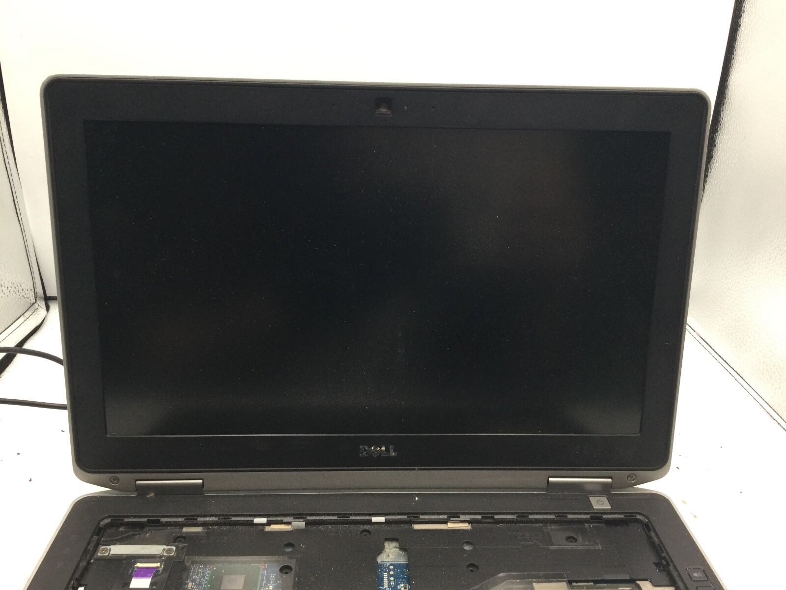 DELL LATITUDE E6330 - FOR PARTS - INTEL CORE I5 - NO RAM - NO KEYBOARD- READ -BB gallery