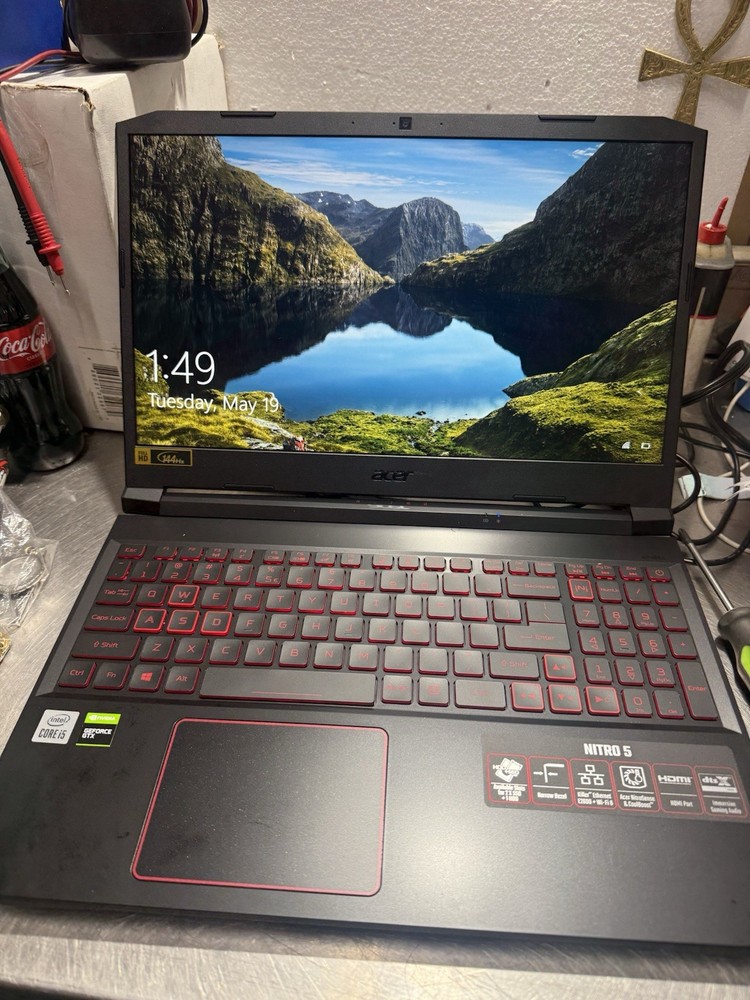 Acer Nitro 5 AN515-55,Intel Core i5-10300H, GTX 1650Ti, 8GB RAM, 512GB SSD,W10