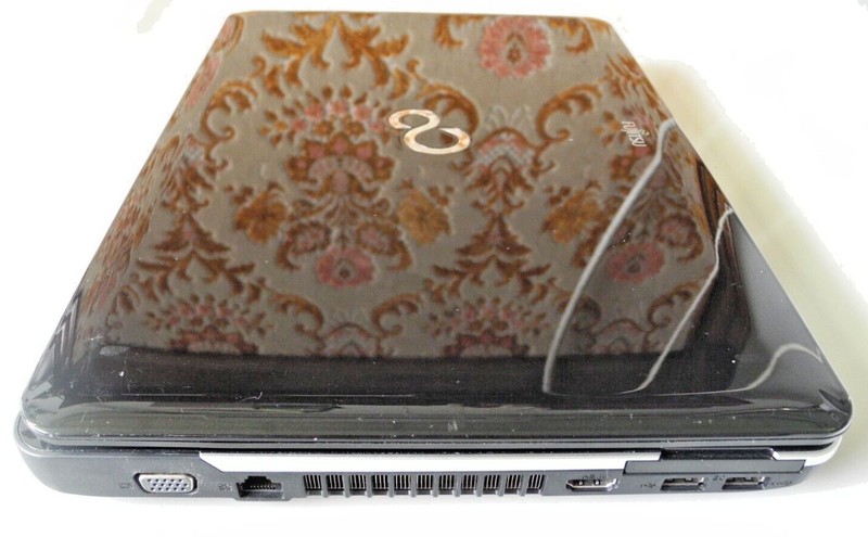 Fujitsu Lifebook AH531 Notebook PC i3 2350 4gb DDR3 500gb SSHD HDMI Windows 10 gallery