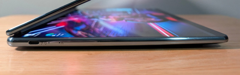 Lenovo Yoga Book 9i 13.3" 2.8K Dual OLED Touch (Core Ultra 7 155U, 16GB/1TB SSD) gallery