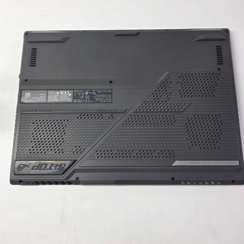 Asus ROG Strix G15 15.6" Ryzen 7 4800H 2.9GHz 16GB RAM 1TB GeForce RTX 3050 Ti gallery
