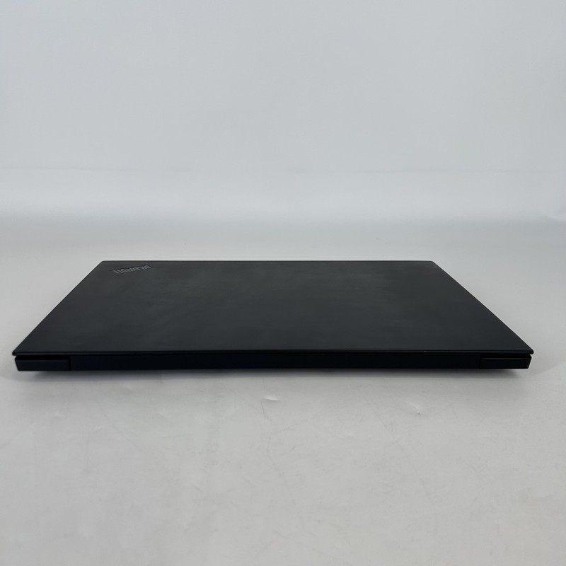 Lenovo ThinkPad P1 Gen 3 15.6 FHD i7-10750H 2.60GHz 16GB 1TB Quadro T1000 Max-Q gallery