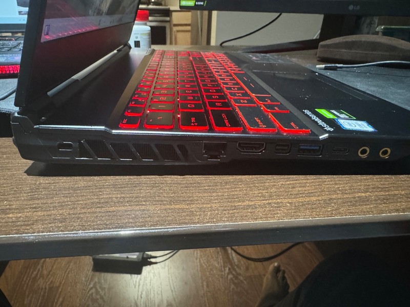 MSI Gaming laptop, i5 -9300H, 2.40GH, GL65 9SC 16GB 64-bit OS Windows 11 gallery