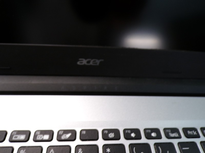 Acer Aspire A314-22g-R4XM Ryzen 3 3250u 8GB 14" FHD Laptop #57891 gallery