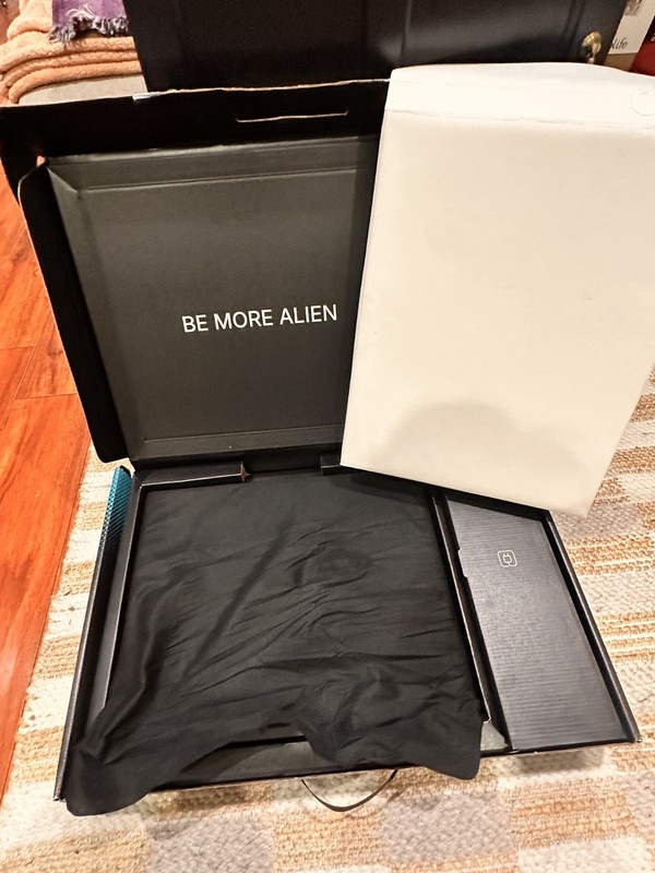 Dell Alienware 18 Area51 Ultra9 32GB 1TB SSD 18" Gaming Laptop NEW gallery