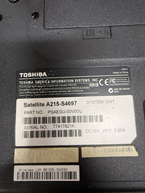 Toshiba Satellite A215-S4697 As Is FOR PARTS ONLY gallery