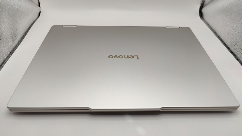 Lenovo Yoga 7a 16" OLED FHD 2in1 TouchScreen/Ryzen AI 7/24GB/512GB/FREE SHIPPING gallery