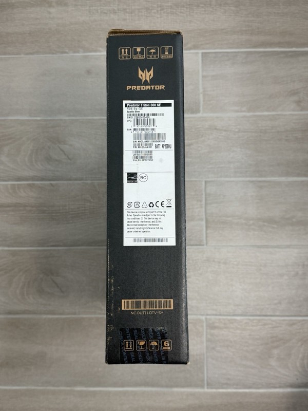 Acer Predator Triton 300 SE 16" Core i7-12700H GeForce RTX 3060 8GB 1TB NVMe gallery