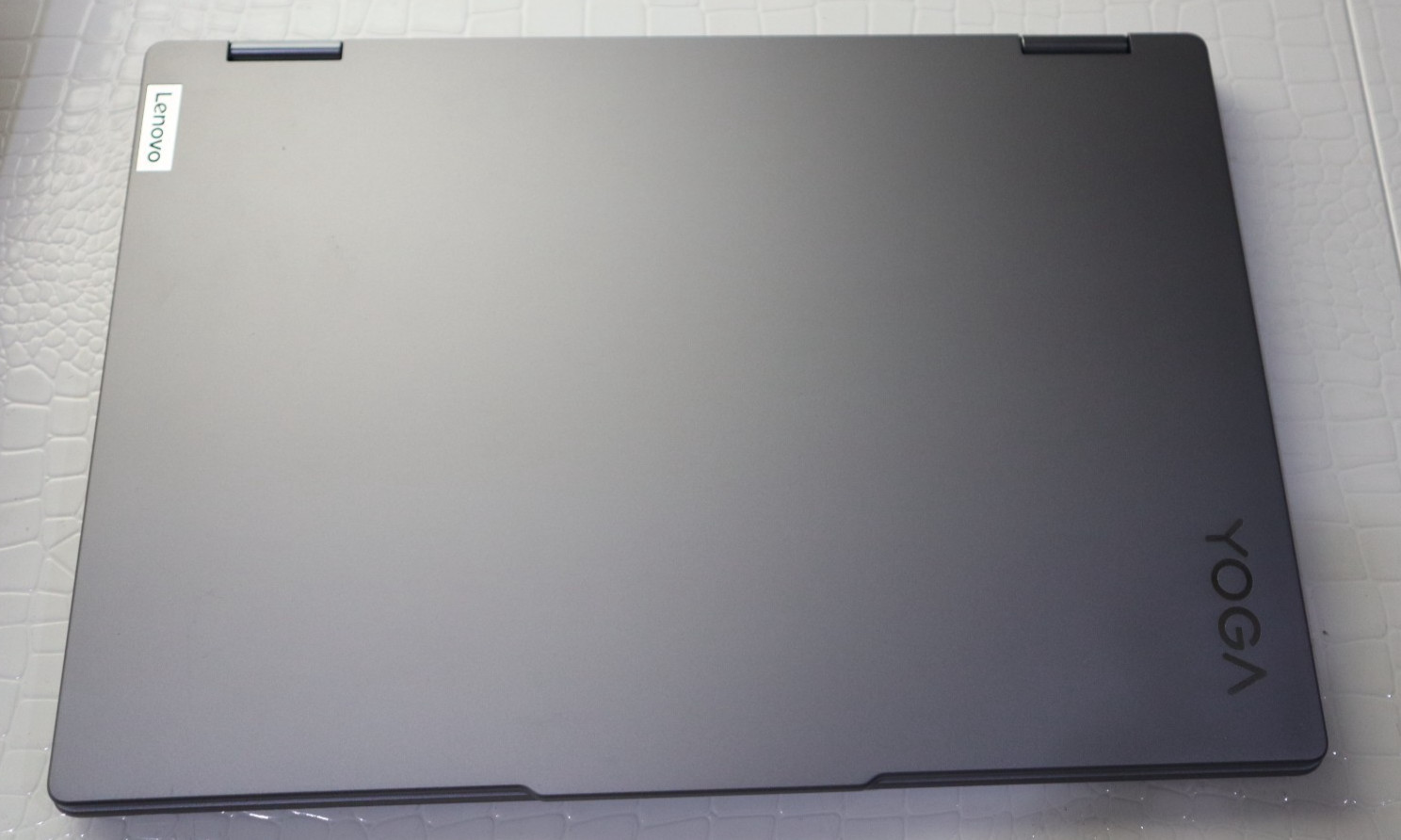 Lenovo Yoga 7 2in1 16AHP9 Touch AMD Ryzen 7 Laptop Barely Used Condition 2024 gallery