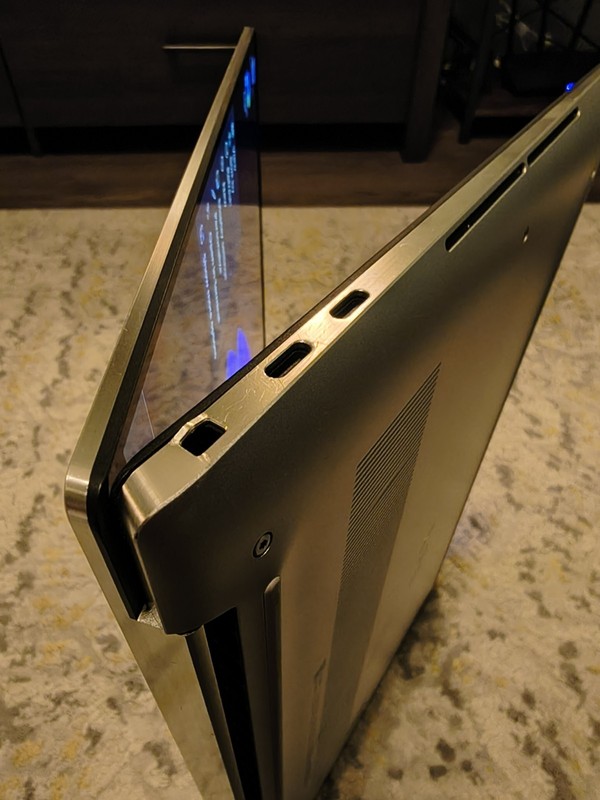 Dell XPS 15 9510 FHD 2.50GHz i9-11900H 32GB 512gb SSD RTX 3050 Ti gallery