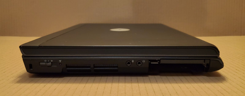 Dell VOSTRO 1500 Retro Gaming Laptop 15.4" - Intel Core 2 Duo 1.60GHz - 1GB RAM gallery
