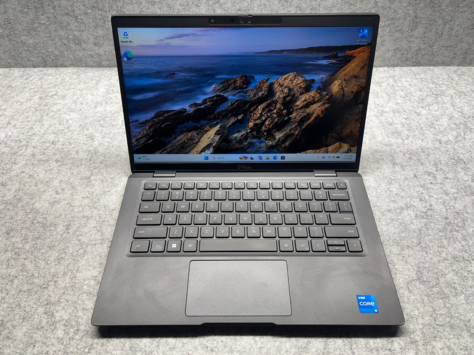 Dell Latitude 7330 14" FHD 10th Core i5-1245U 16GB RAM 512GB NVMe Win-11 Pro gallery