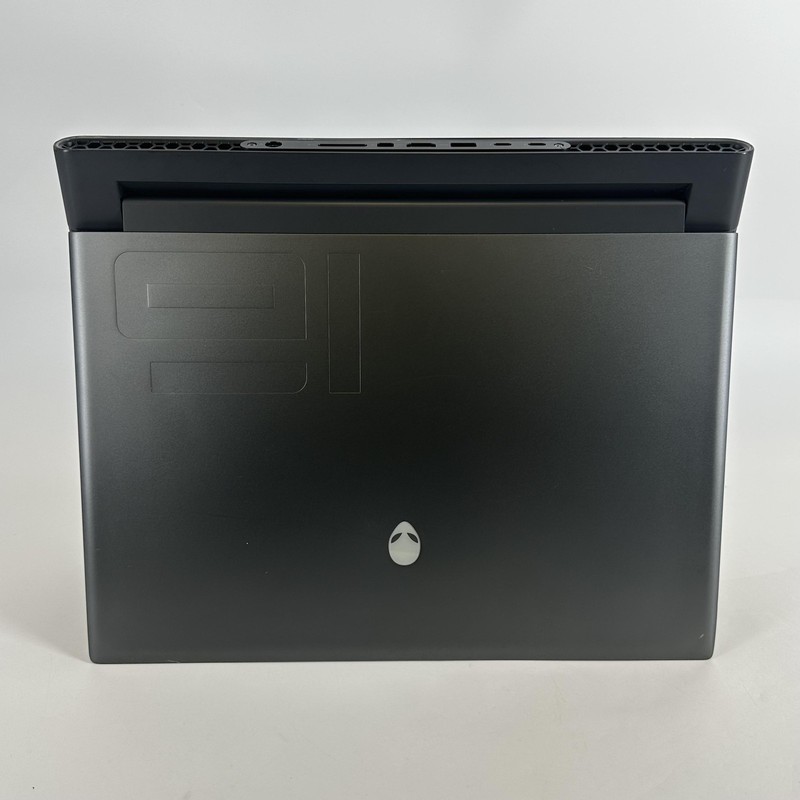 Dell Alienware M16 R1 QHD+ 2.1 GHz i7-13700HX 64GB 4TB SSD RTX 4060 -GOOD gallery