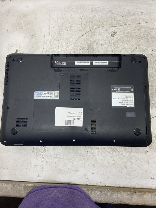 Toshiba Satellite C875-S7205 Intel Pentium B970 2.3 GHz NO HDD gallery