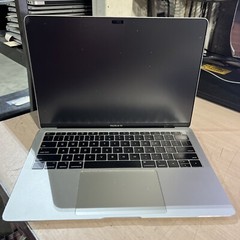 APPLE MACBOOK AIR 13″ LATE 2018 CORE I5-8210Y 1.6GHZ 8GB RAM 128SSD ,