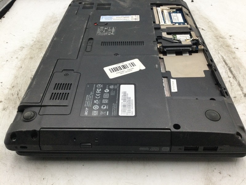 ACER TRAVELMATE 5742 - BOOTS TO BIOS - INTEL I3 M380 - NO RAM - READ DESCRIP-BB gallery