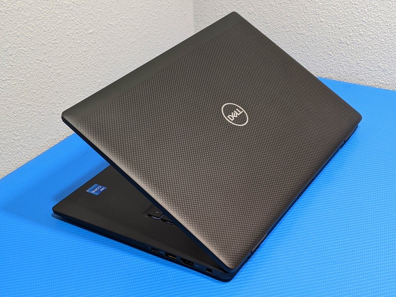 Dell Latitude 7530 15.6"FHD i5-1245U 1.3GHz 8GB 256GB SSD Win11Pro WRNTY-11/2025 gallery