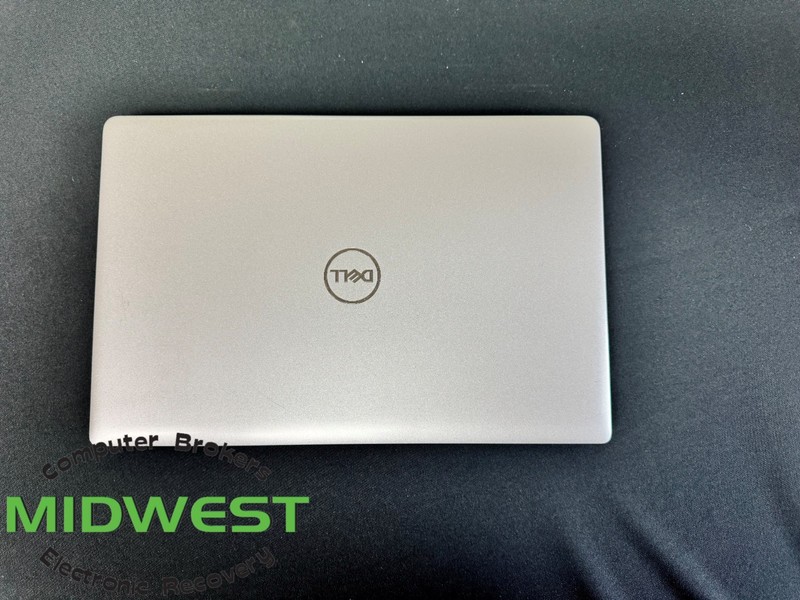 Dell Latitude 5550 Ultra 7 165U 1.7GHz 32GB RAM (NO OS/HDD/SSD) gallery