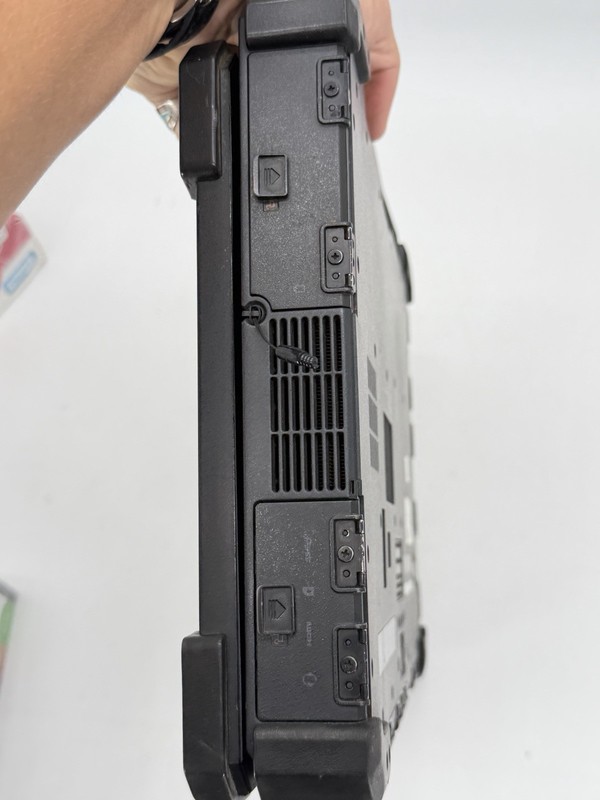 Dell Latitude 14 Rugged Extreme 7404 Intel I5 vPro Touchscreen Laptop UNTESTED gallery