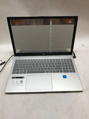 HP Laptop 15-fd0095wm 15″ Intel Core i5 NO RAM NO SSD/OS For Parts NO LCD _ DW