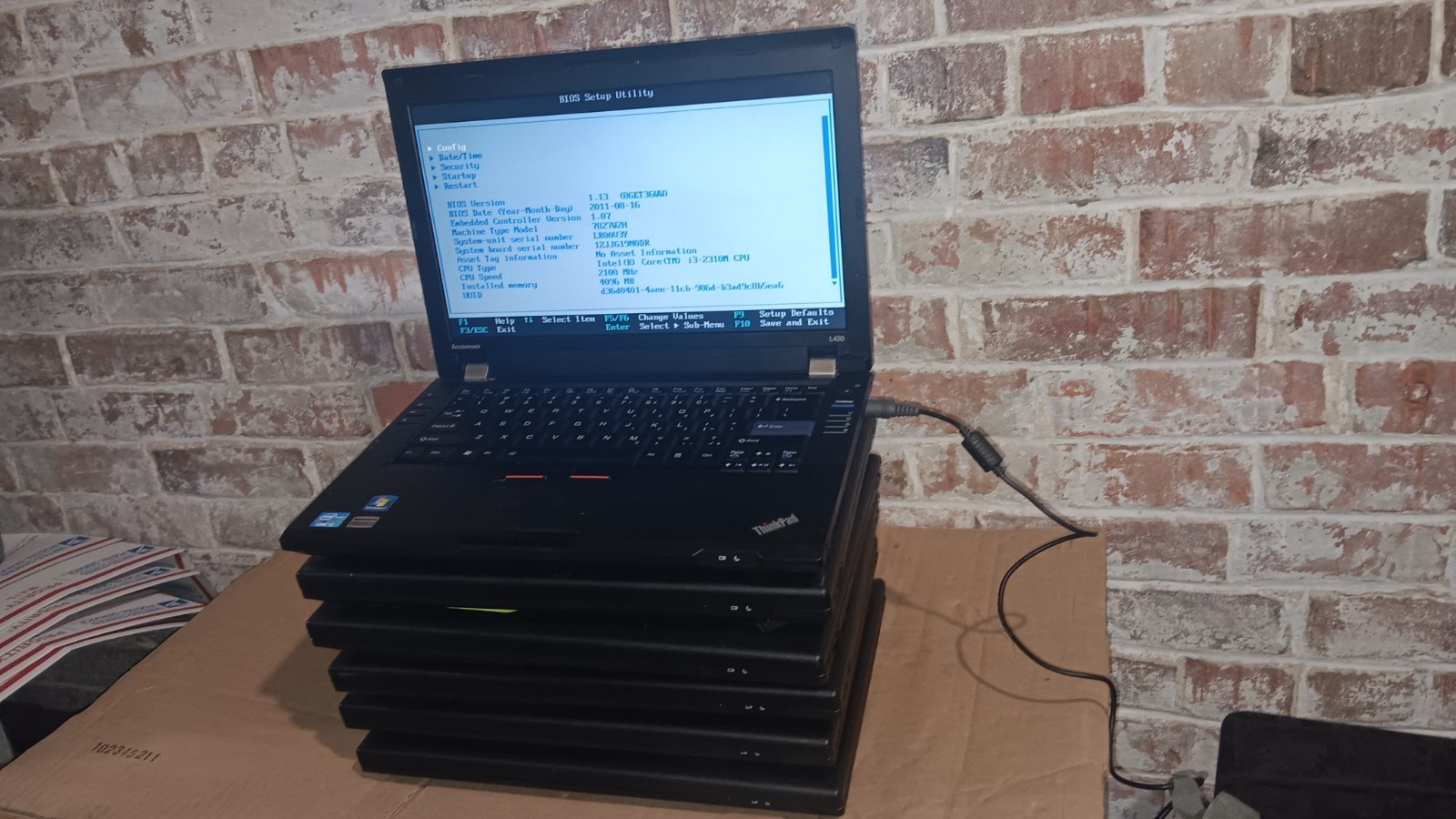Lot 6 Lenovo ThinkPad L420 Laptop Intel core i3-2310M @ 2.10Ghz 14" LCD Screen gallery