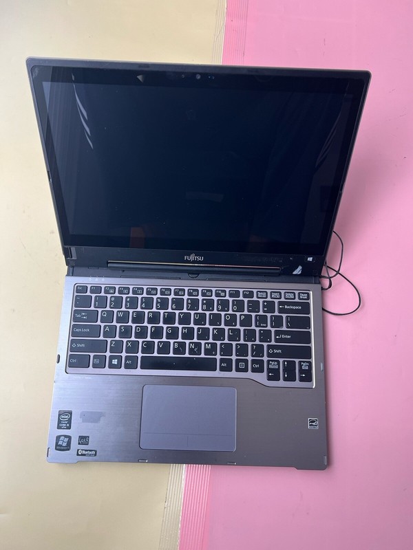 FUJITSU LIFEBOOK T904 (2 IN 1)Core i5-4300U 8GB RAM 0GB SSD WEBCAM TOUCHSCREEN gallery
