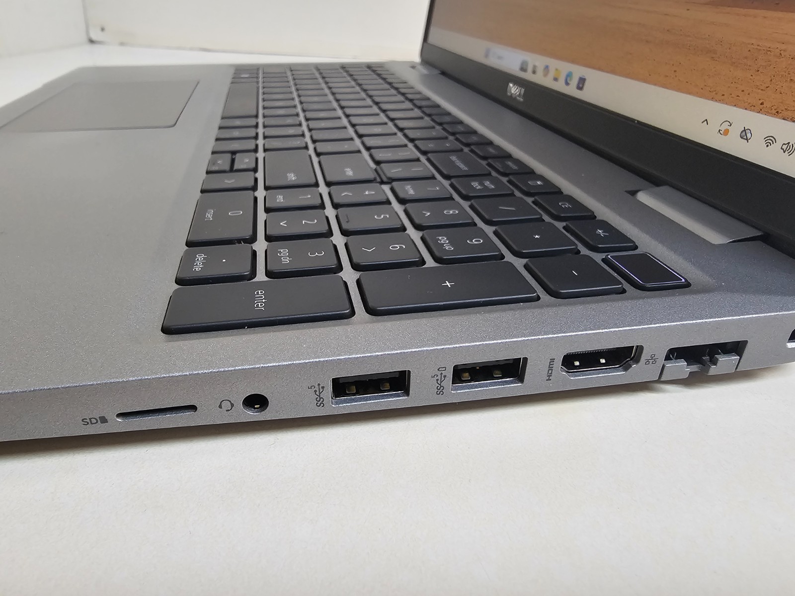Dell Latitude 5530 Laptop i5-1235u 16GB 512GB 15.6" Touchscreen - Dell Wty 9/26 gallery