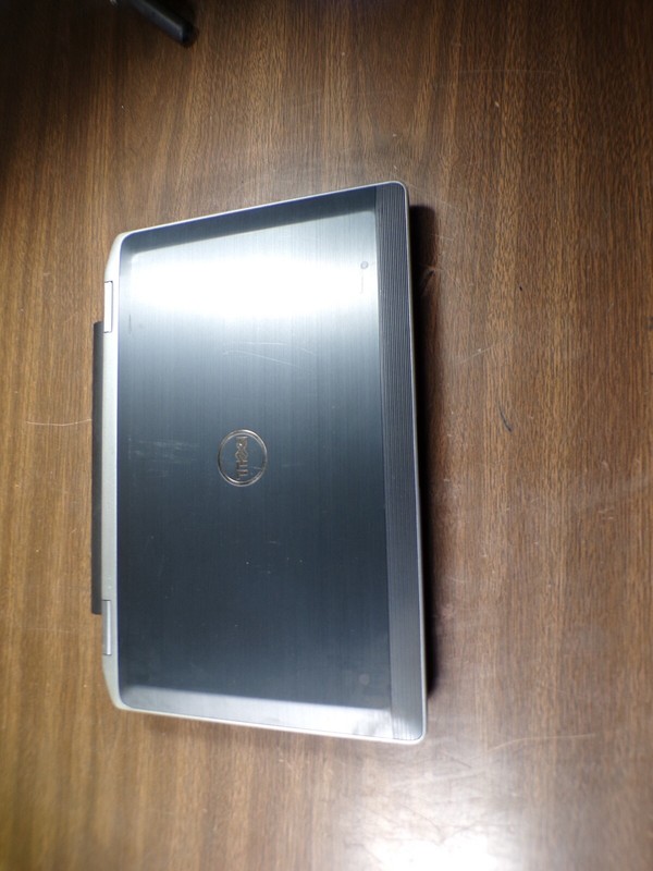 DELL LATITUDE E6320 INTEL i5-2520M 2.5GHZ 4GB RAM **NO HD/ NO CADDIE/ NO OS gallery