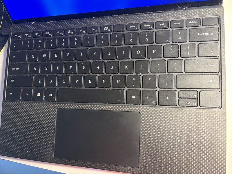 Dell XPS 13 9310 11th Gen I7-1185G7 16gb DDR4 Ram 1TB NVMe gallery