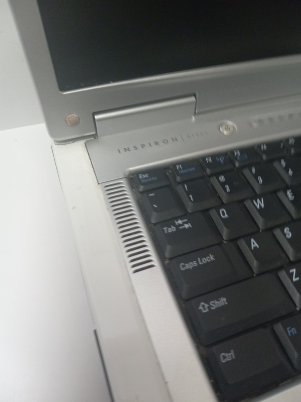 dell inspiron E1505 AS IS No POWER CORD gallery